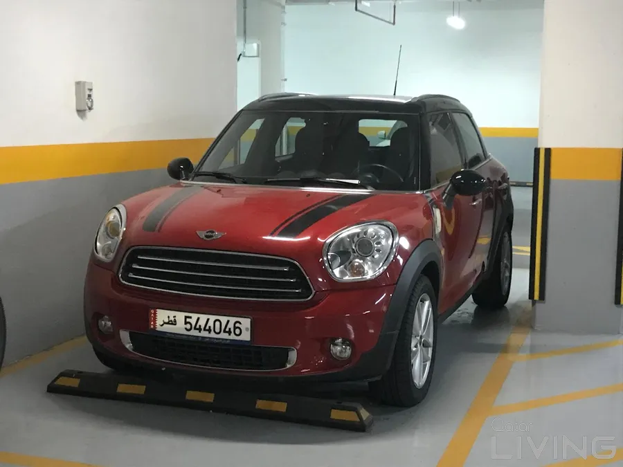 Mini cooper countryman 2013 sunroof in excellent condition